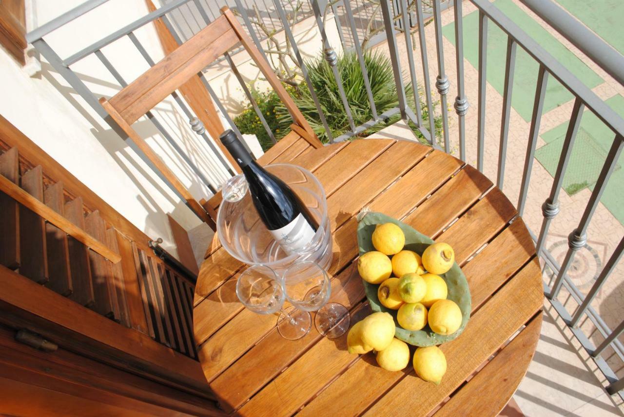 Sicily Home Casa Vacanze Con Piscina San Vito Lo Capo Ngoại thất bức ảnh